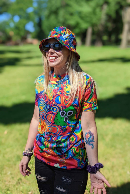 Trippy psychedelic tee women's